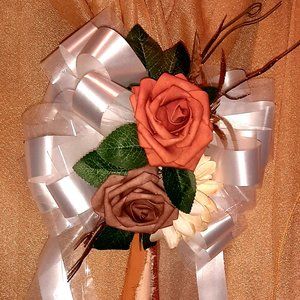 Lings moments Sunset Terracotta themed bow decor